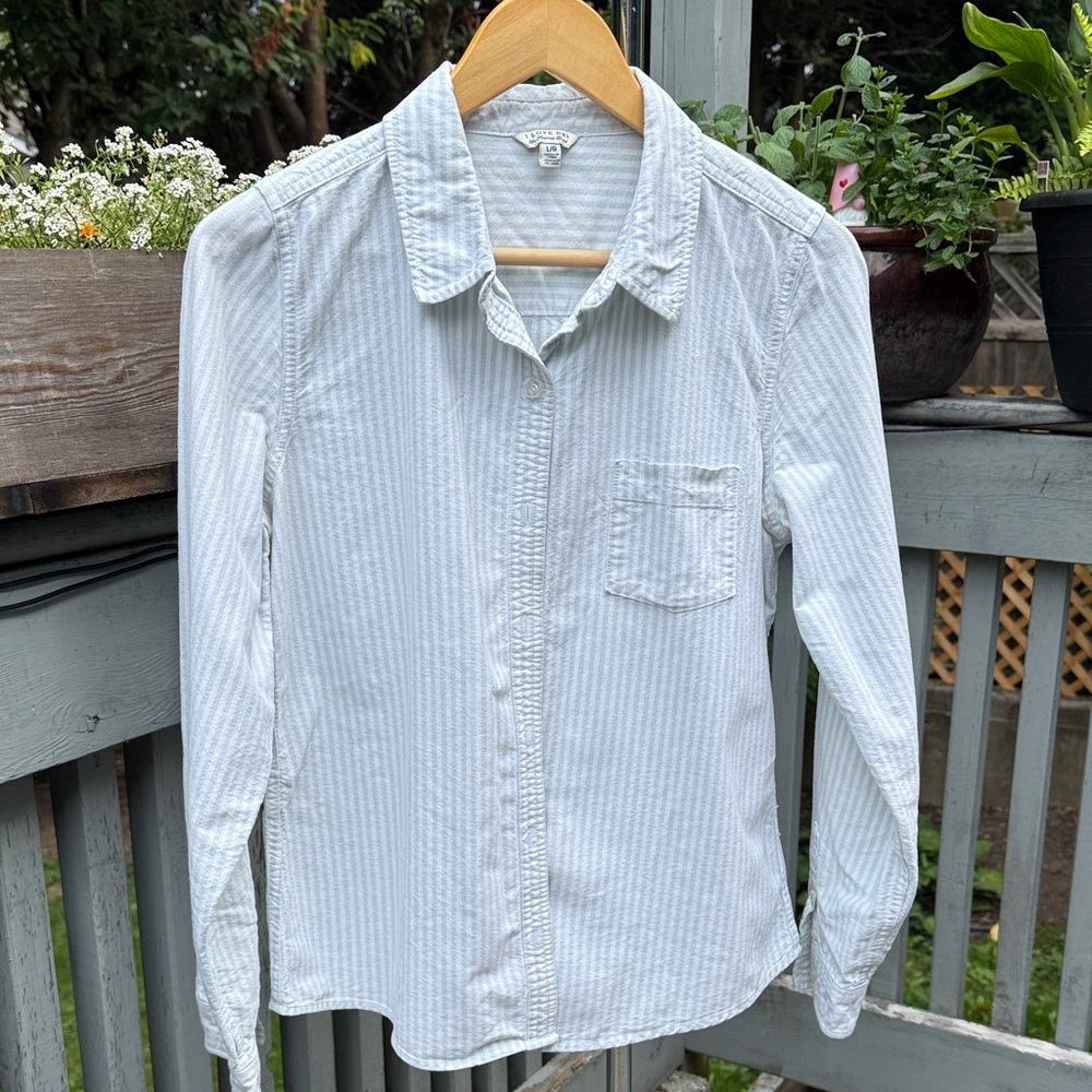 Light Teal and White Striped Button-Down Shirt Womenβs Large
